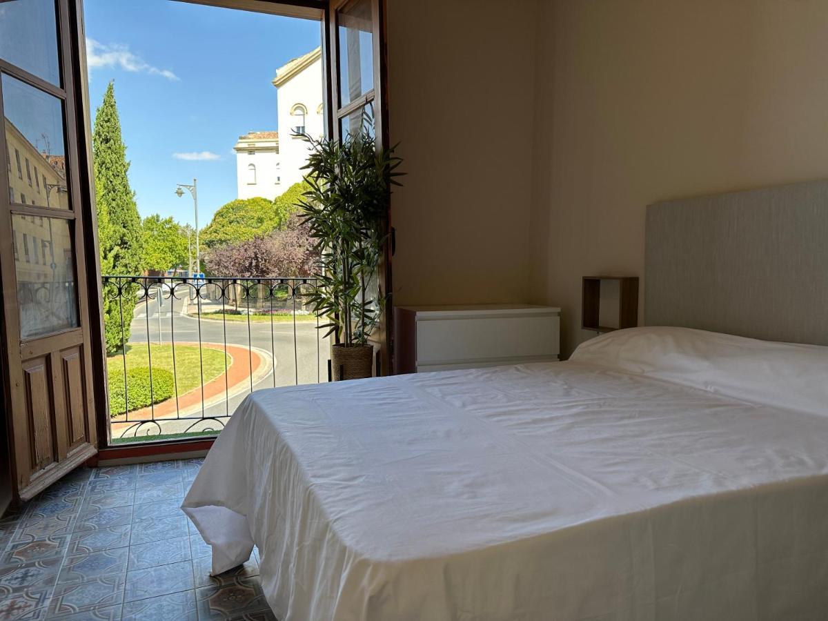 Apartamento Puente De Piedra Logrono Luaran gambar